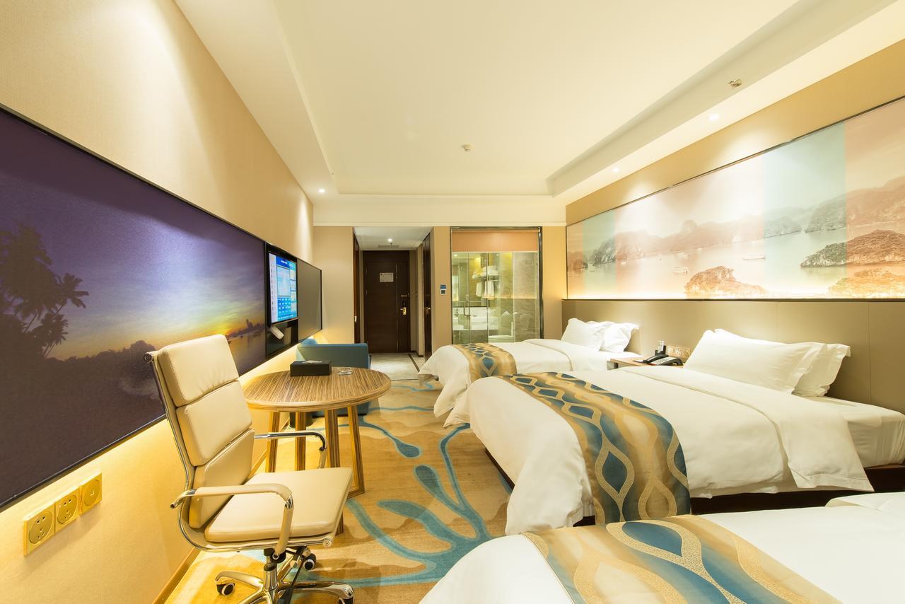 Manhatton Hotel Guilin North Railway Station Экстерьер фото